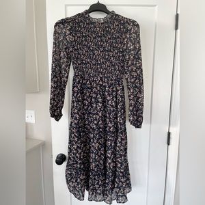 Petal & Pup Edwina long sleeve midi dress. Navy. size small. never worn